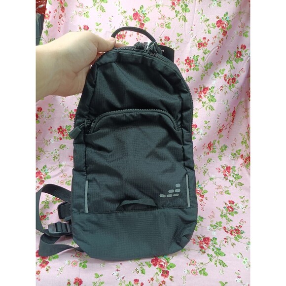 BCG 50oz Convertible Sling Hydration Pack - Picture 1 of 3